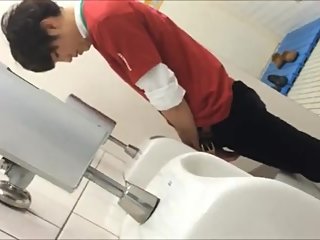 ???028?Japanese spy piss