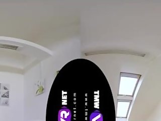 Full VR Beauty Babe Fingering