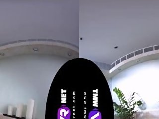 Full VR Readhead masturbating in jacuzzi