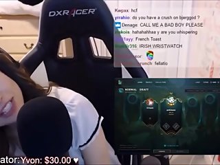 SEXY GIRLS ON TWITCH (Big Tits, Dancing, Gamer Girls) 1080p HD
